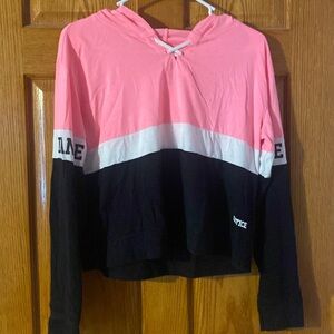 Long sleeve crop top with hood, dance edition